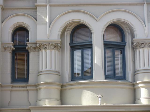 First floor corner window detail