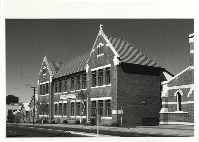 Right corner elevation of School building