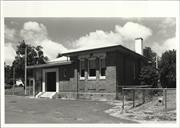 Front right corner elevation
