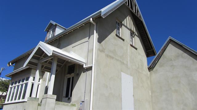 North east corner detail