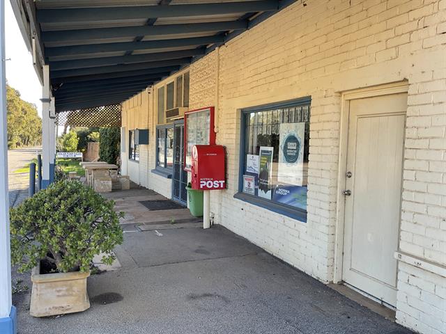 Front verandah, East view to West