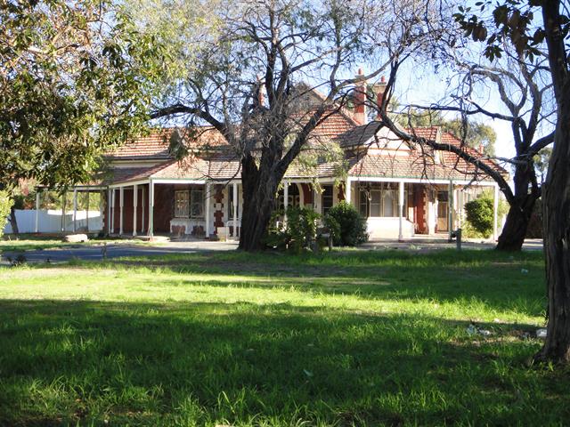 Fairholme Homestead