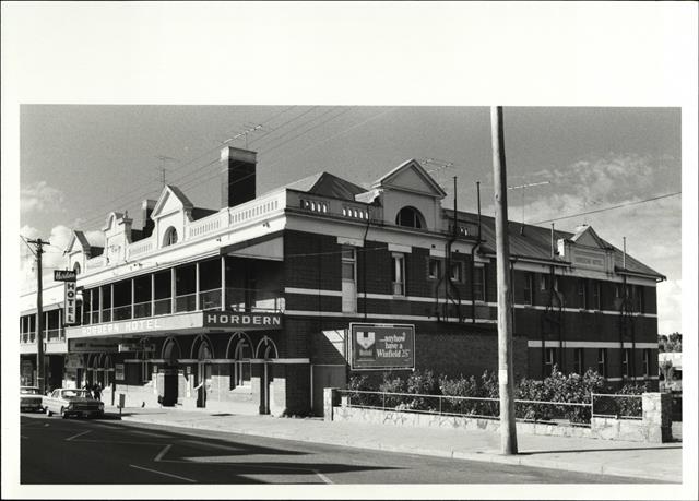 Right corner elevation of building