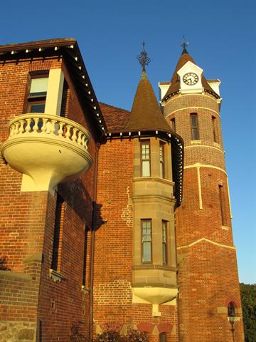 South west elevation detail