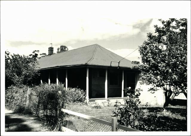 Right corner elevation of building