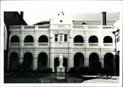 Front central elevation