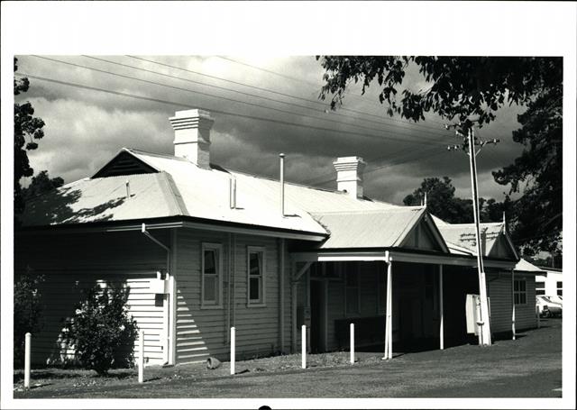 Front corner elevation