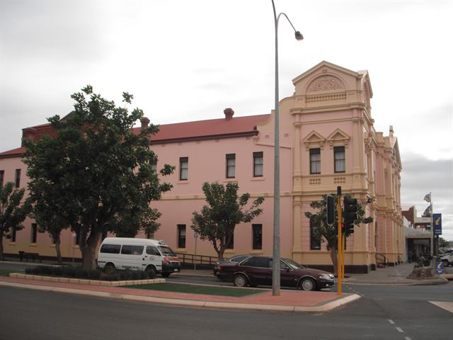 west elevation (Wilson Street)