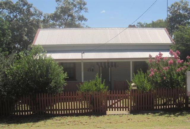 9 Barrington Knight Road