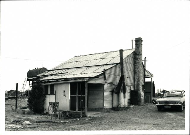 Front corner elevation of the State Battery Office