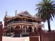 Entrance to Dilhorn from Bulwer Street, south elevation