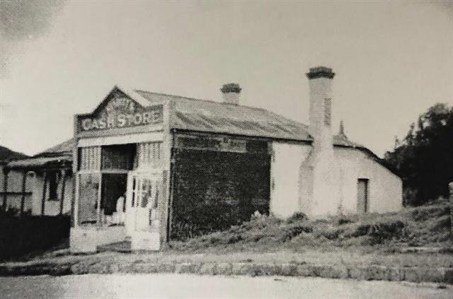 Nesbitt's Cash Store 1925, showing new gable wing added to the original building