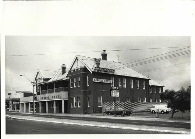 Front corner elevation