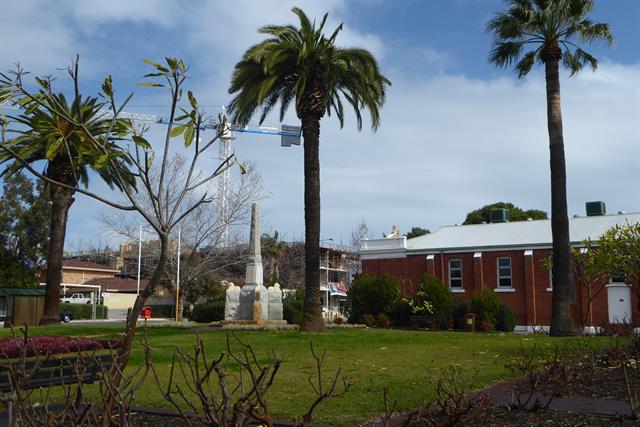 Leederville War Memorial and Rose Garden