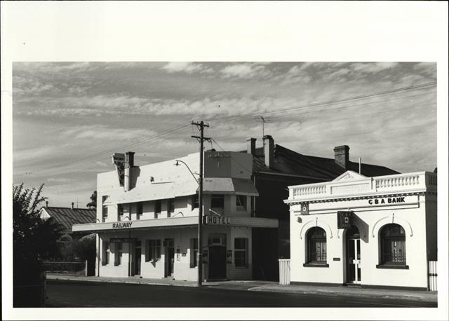 Front corner elevation