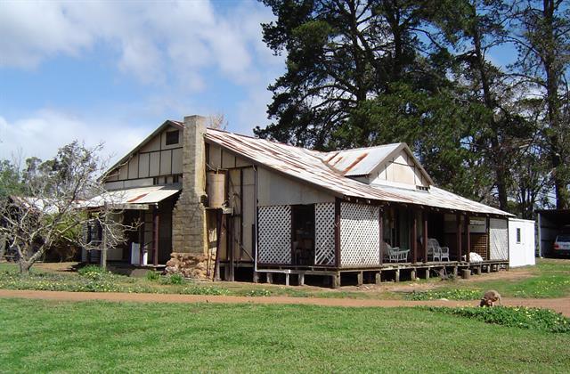 Exterior - Smith Homestead, 984 McAlinden Rd