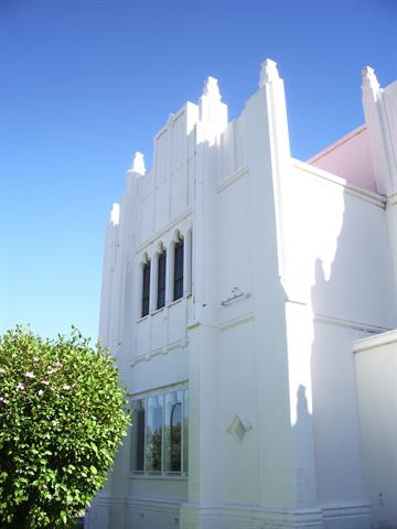 Exterior corner view of north transept