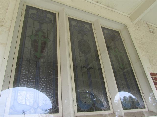 front ground floor window detail
