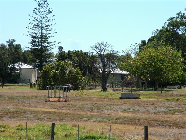 View to Inlet Park farm house from Tall Tree Crescent