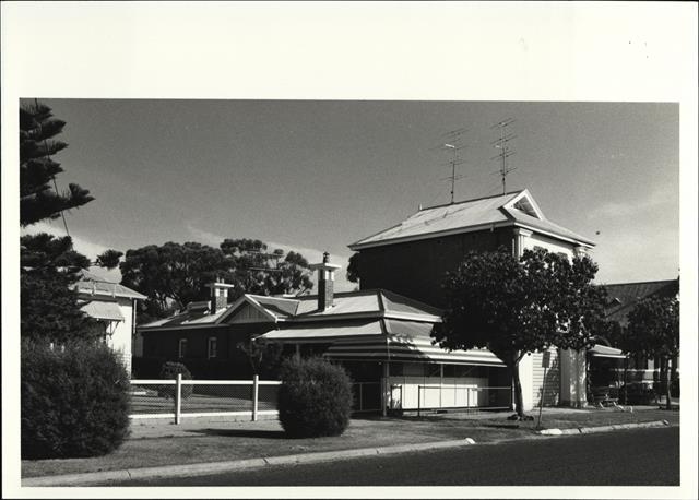 Left corner elevation of station and quarters