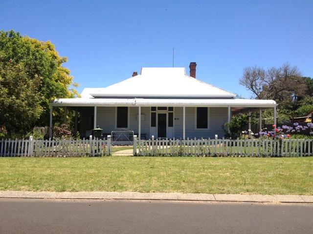 Dwelling, 105 Young Street