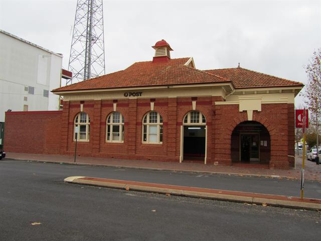 elevation from Richardson St
