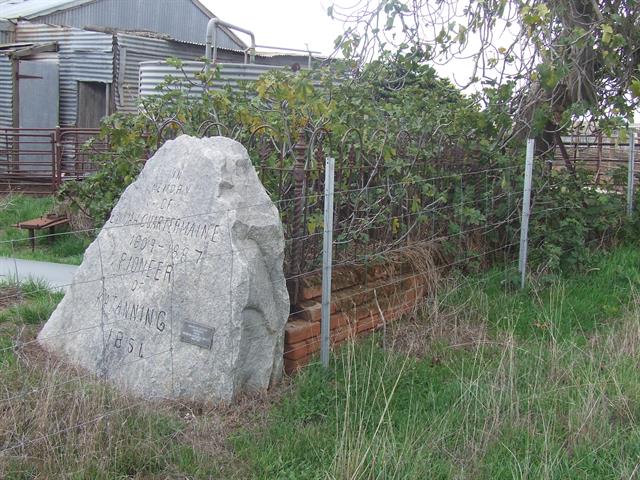Quartermaine grave