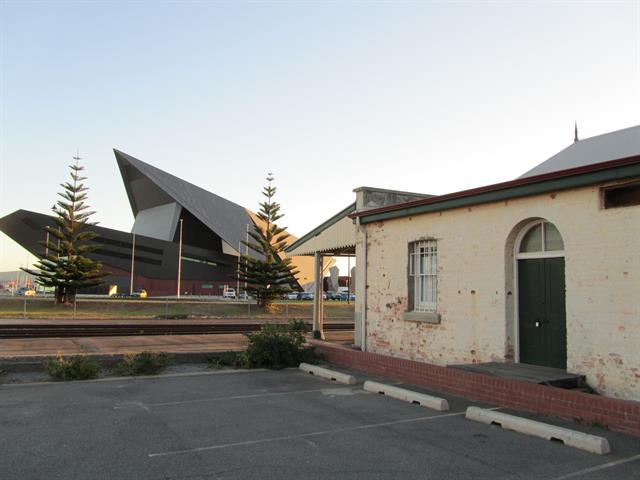 Bond Store east elevation context with Waterfront