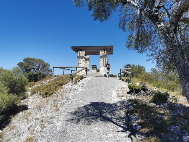 Vlamingh Memorial and Lookout