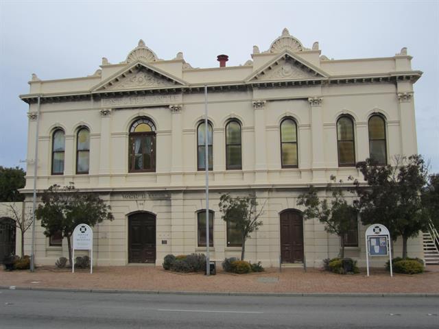 East Fremantle Town Hall