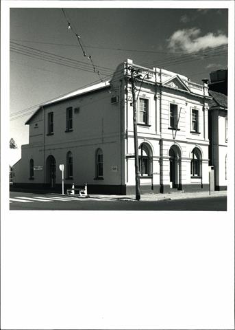 Front corner elevation