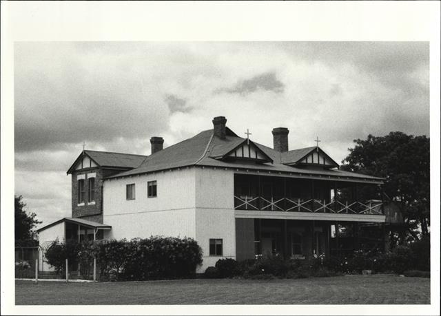 Front corner elevation of the Cormelite Ministry