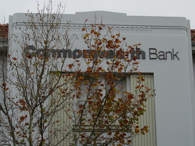 front elevation detail upper storey