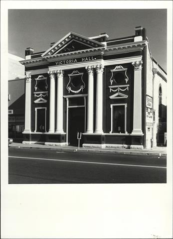 Front elevation showing evidence of earlier Dutch gable