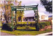 C1999 which still has the original fountain and urn